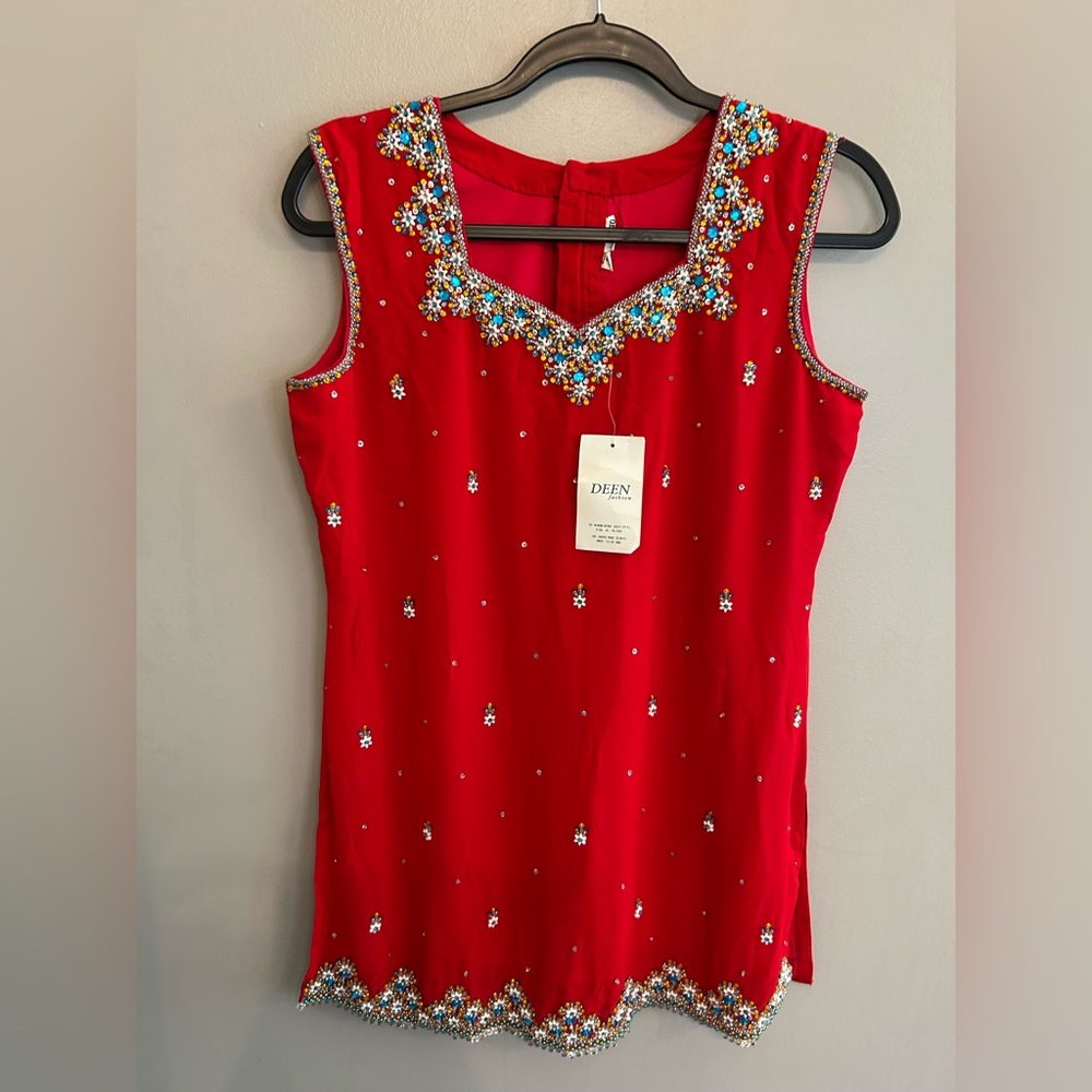 NWT Deen fashion red beaded embellished tunic size 40